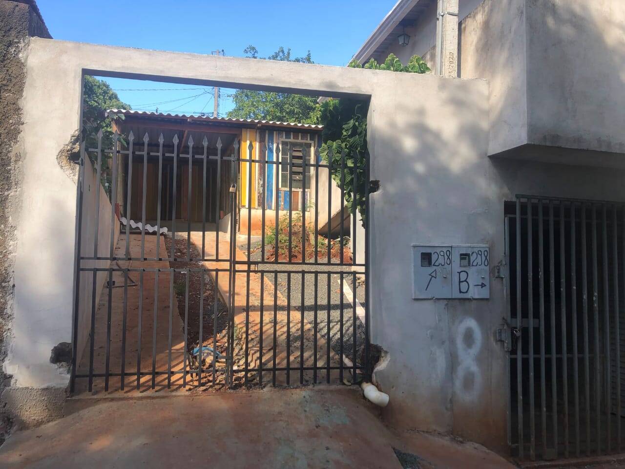 #6857 - Casa para Venda em Califórnia - PR