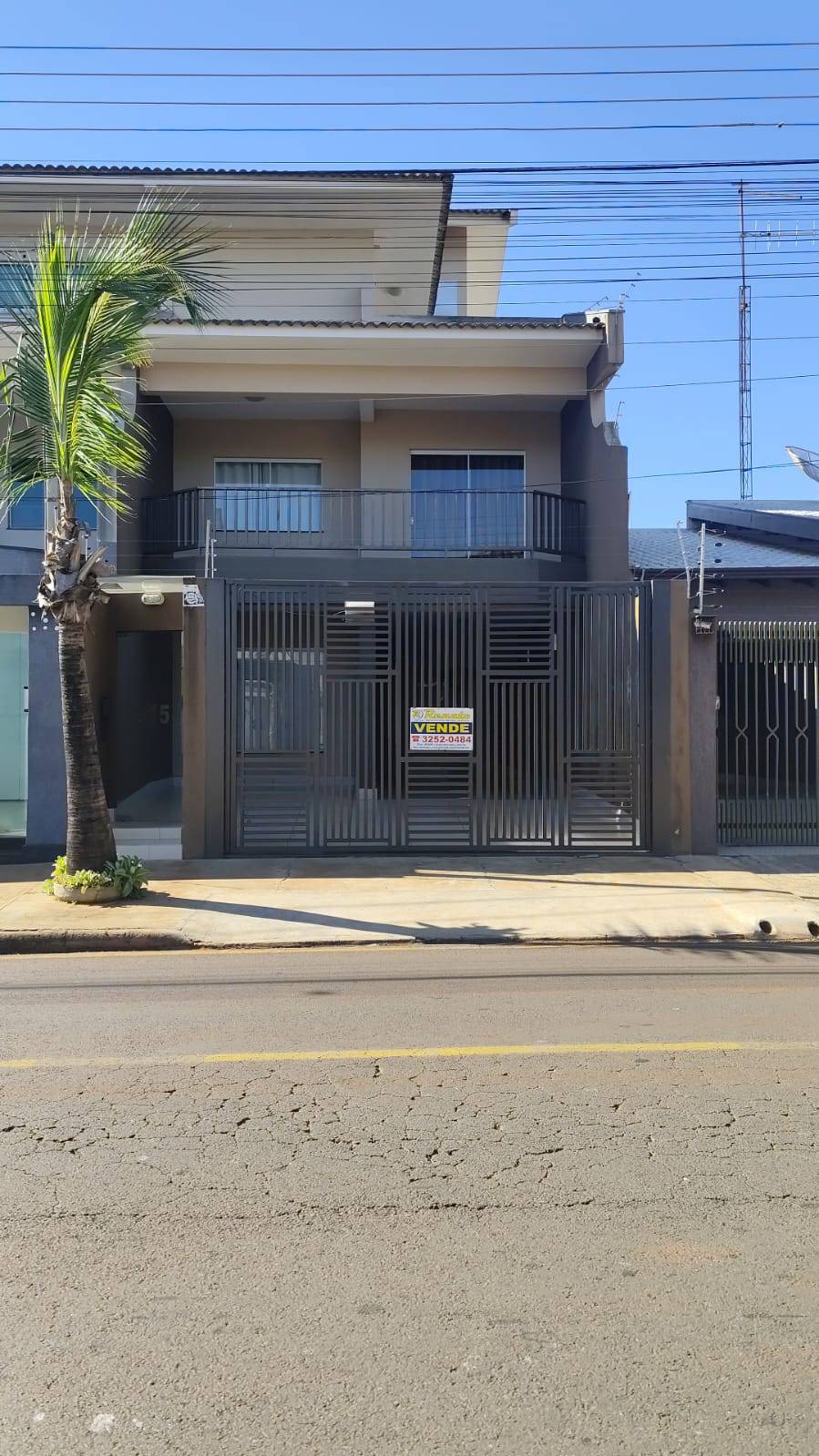 #6937 - Sobrado para Venda em Arapongas - PR