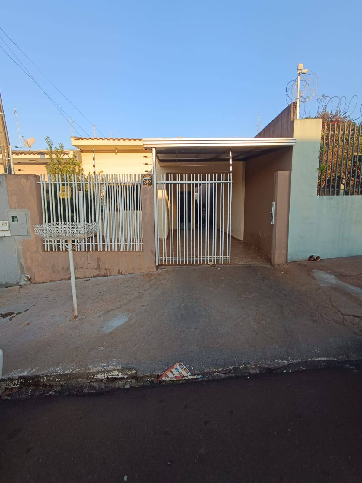 #6977 - Casa para Venda em Arapongas - PR