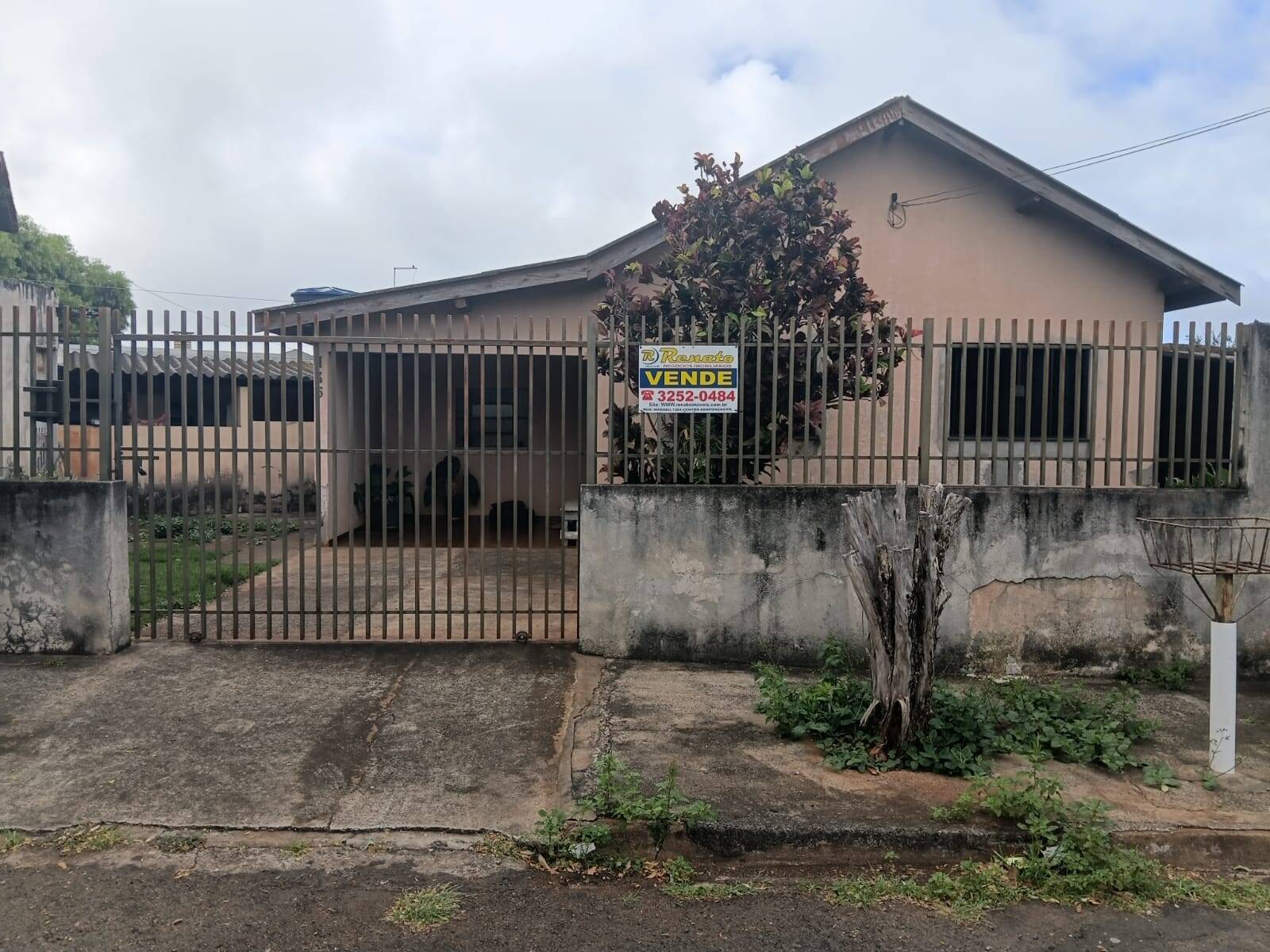 #7011 - Casa para Venda em Arapongas - PR