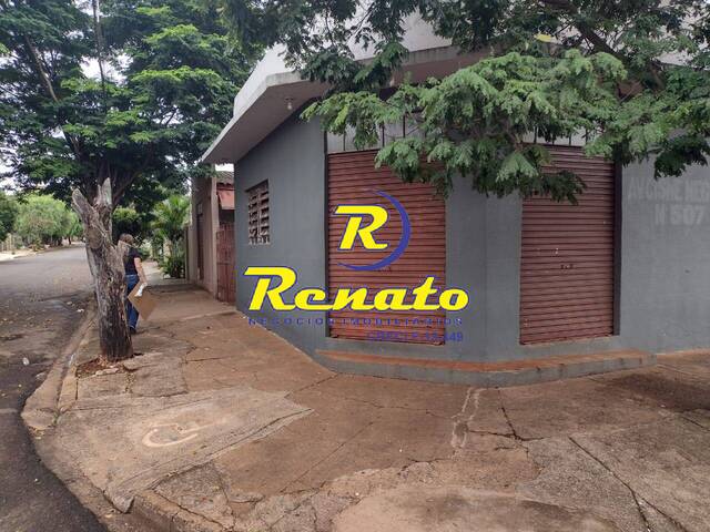 #4337 - Casa para Venda em Arapongas - PR