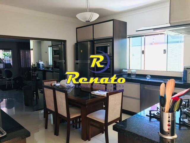 #5205 - Casa para Venda em Arapongas - PR