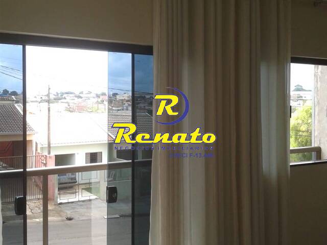 #5381 - Apartamento para Venda em Arapongas - PR