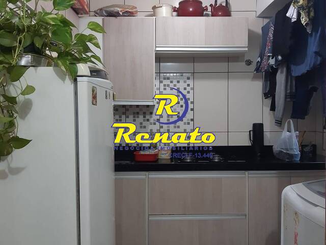 #5461 - Apartamento para Venda em Arapongas - PR