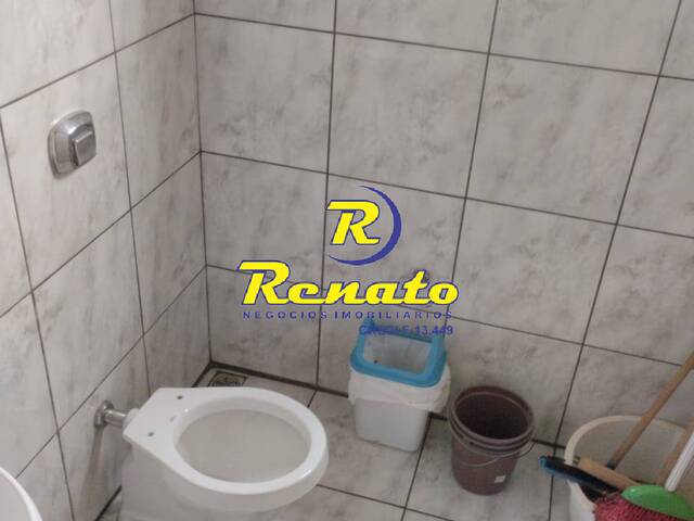 #5626 - Barracão para Locação em Arapongas - PR - 2