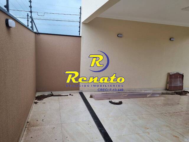 #5647 - Casa para Venda em Arapongas - PR