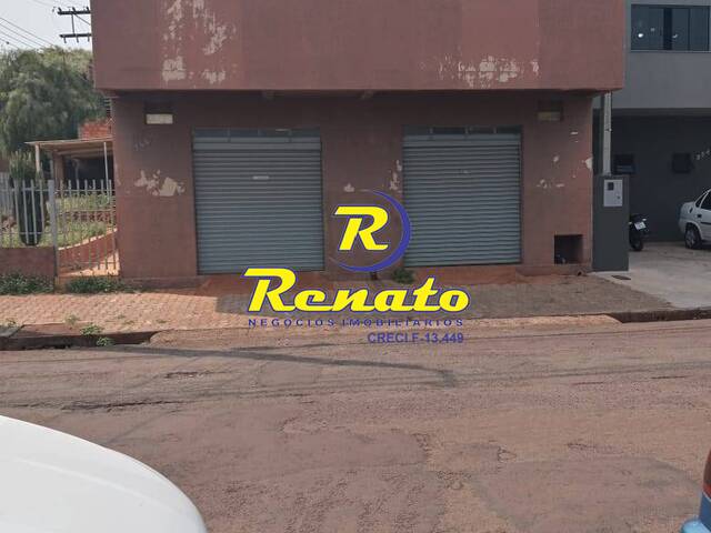 #5905 - Ponto Comercial para Venda em Arapongas - PR - 1