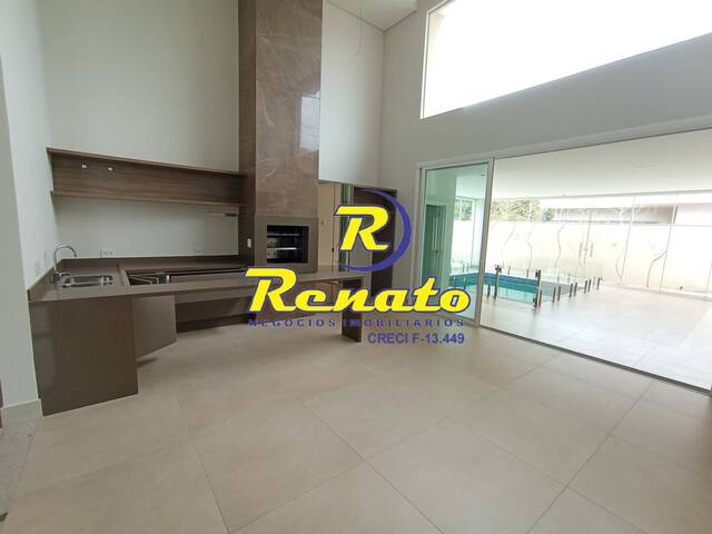 #6251 - Casa para Venda em Arapongas - PR