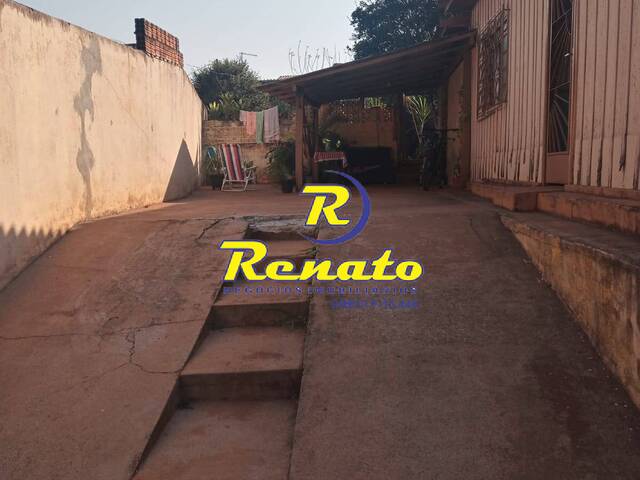 #6256 - Casa para Venda em Arapongas - PR