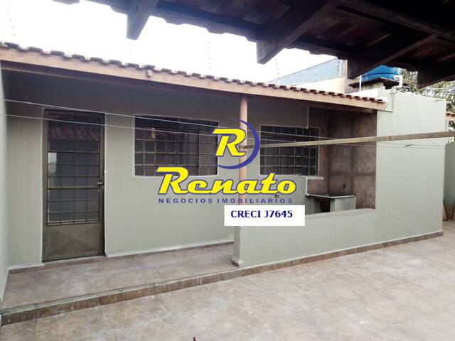 #6424 - Casa para Locação em Arapongas - PR - 2