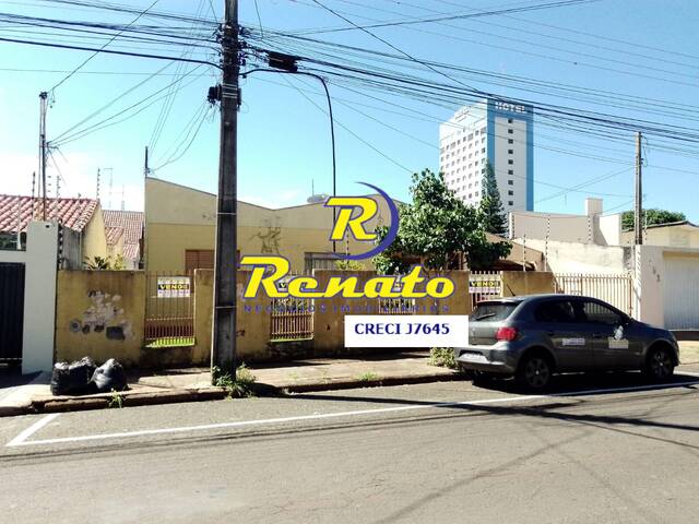 #6436 - Casa para Venda em Arapongas - PR - 2