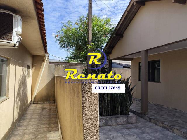 #6444 - Casa para Venda em Arapongas - PR - 2