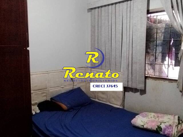 #6448 - Casa para Venda em Arapongas - PR - 3
