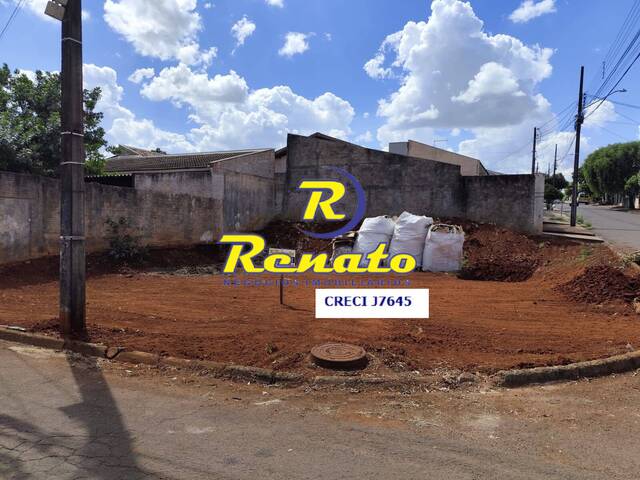 #6450 - Casa para Venda em Arapongas - PR - 3