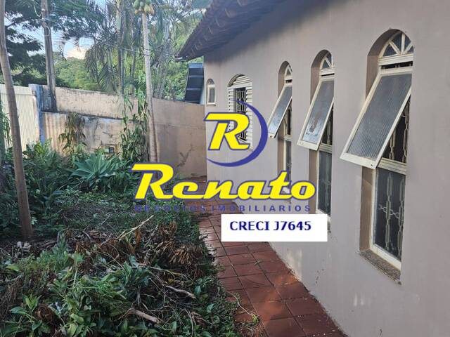 #6606 - Casa para Venda em Arapongas - PR - 2