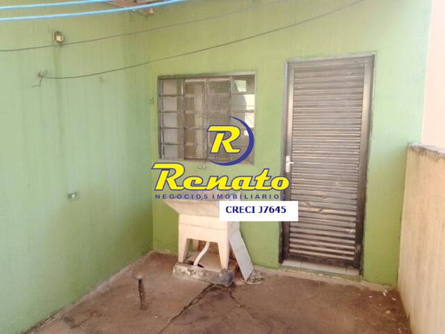 #6627 - Casa para Locação em Arapongas - PR - 2