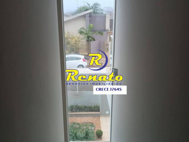 #6651 - Sobrado para Venda em Arapongas - PR - 2