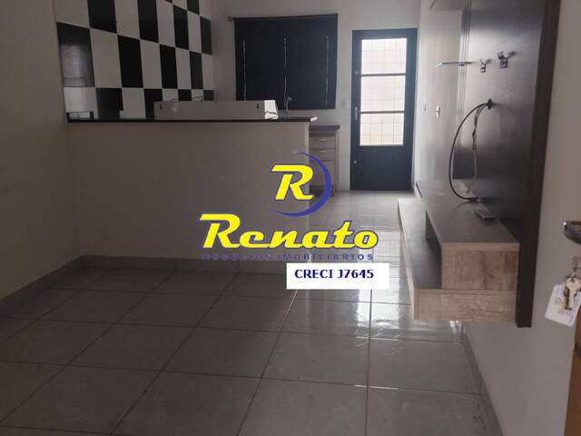 #6698 - Casa para Locação em Arapongas - PR - 2
