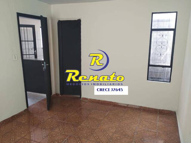#6716 - Casa para Venda em Arapongas - PR - 2