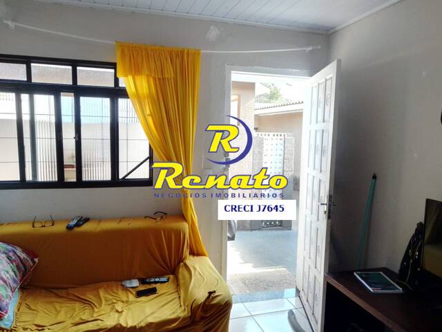 #6727 - Casa para Locação em Arapongas - PR - 2