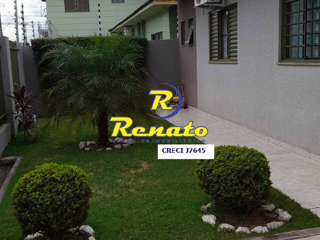 #6742 - Casa para Venda em Arapongas - PR - 2