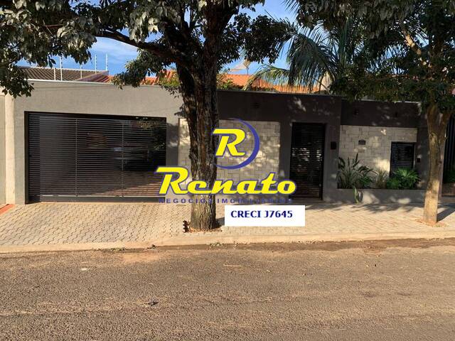#6763 - Casa para Venda em Arapongas - PR - 1