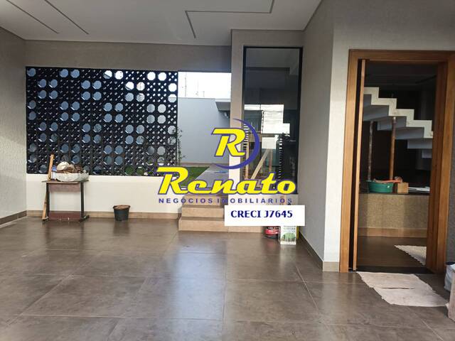 #6777 - Sobrado para Venda em Arapongas - PR - 2