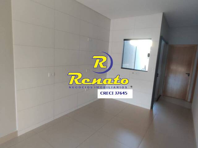 #6780 - Casa para Venda em Arapongas - PR - 2
