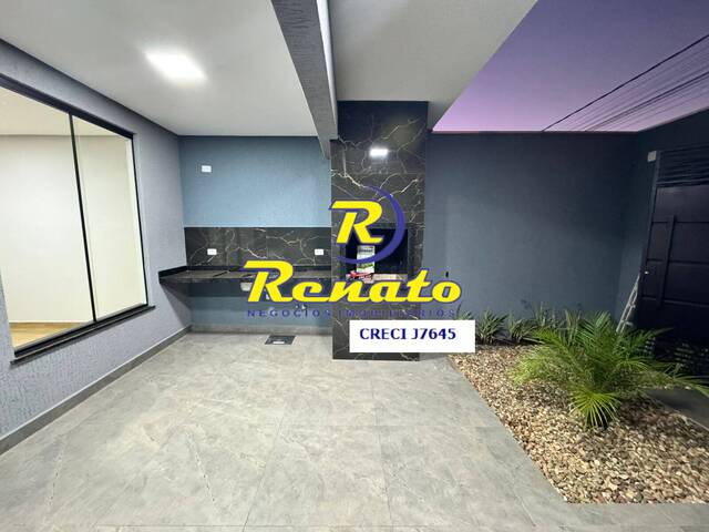 #6788 - Casa para Venda em Arapongas - PR - 2