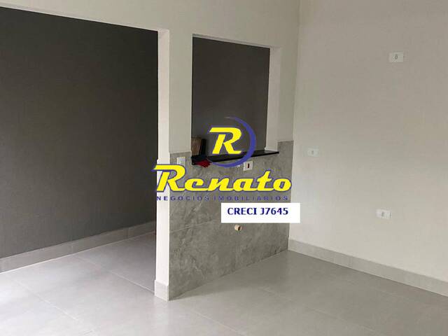 #6795 - Casa para Venda em Arapongas - PR - 2