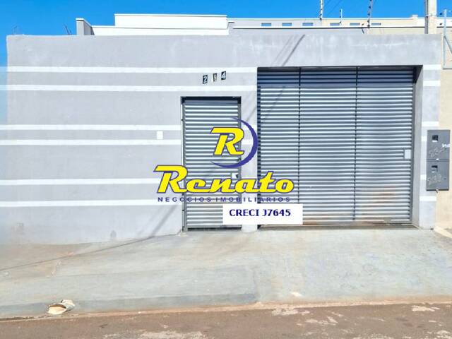 #6798 - Casa para Venda em Arapongas - PR - 1