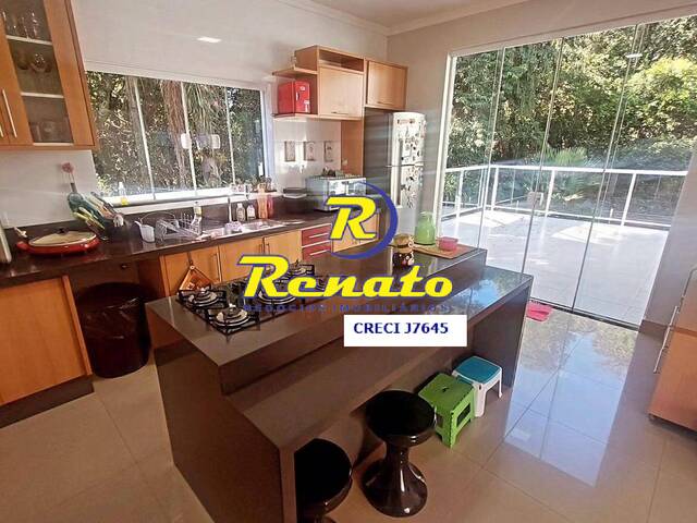 #6806 - Casa para Venda em Arapongas - PR - 2