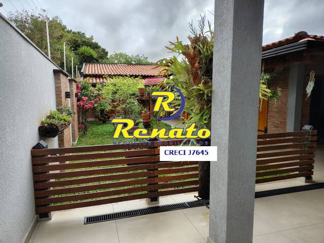 #6815 - Casa para Venda em Arapongas - PR - 3