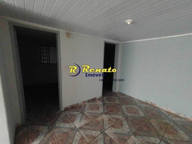 #6821 - Casa para Locação em Arapongas - PR - 3