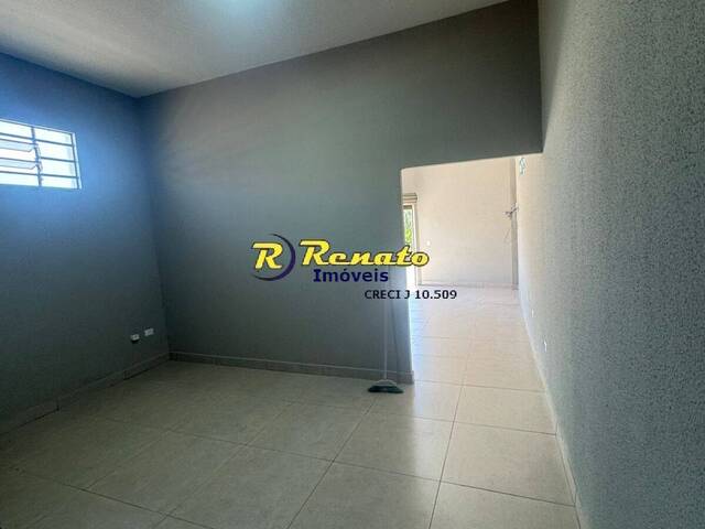 #6832 - Sala para Locação em Arapongas - PR - 2