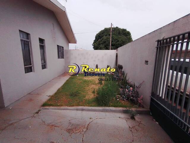 #6843 - Casa para Locação em Arapongas - PR - 2