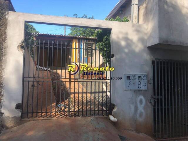 #6857 - Casa para Venda em Califórnia - PR - 1