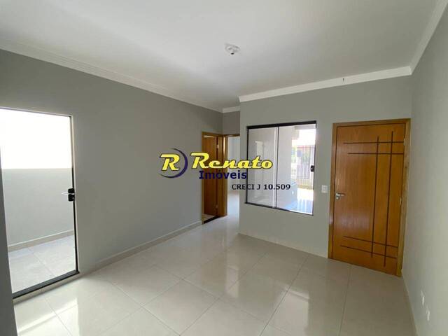 #6861 - Casa para Venda em Arapongas - PR - 3
