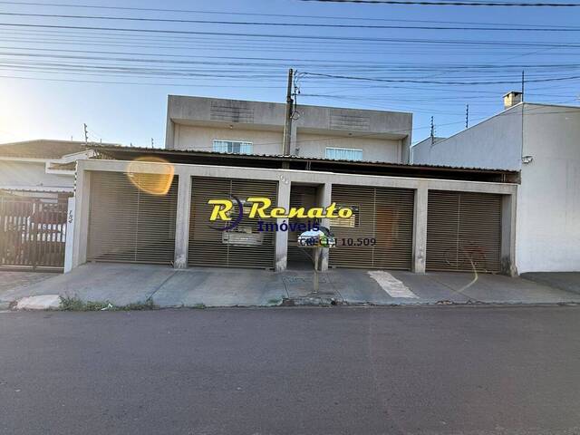 #6868 - Apartamento para Venda em Arapongas - PR - 1