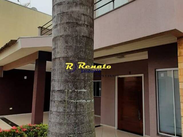 #6884 - Sobrado para Venda em Arapongas - PR - 2
