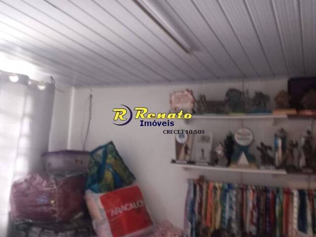 #6884 - Casa para Venda em Arapongas - PR - 2