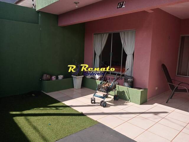 #6897 - Casa para Venda em Arapongas - PR - 2