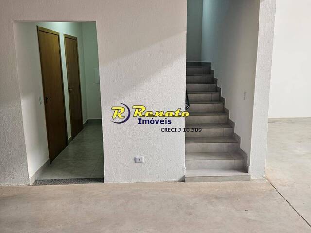 #6901 - Barracão para Venda em Arapongas - PR - 2