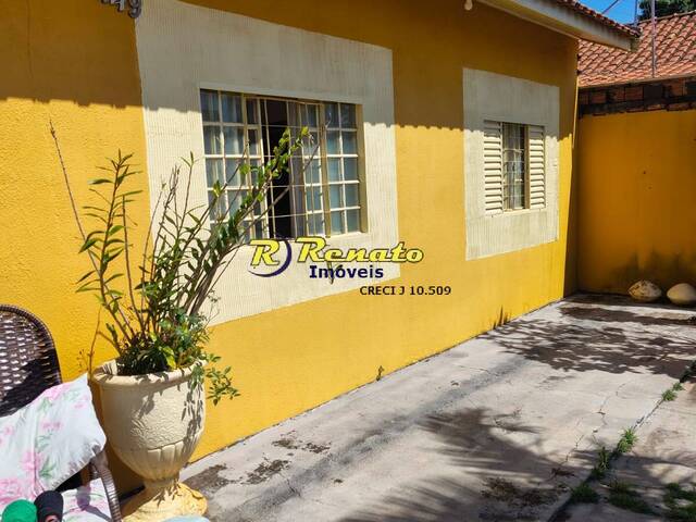 #6906 - Casa para Venda em Arapongas - PR - 2