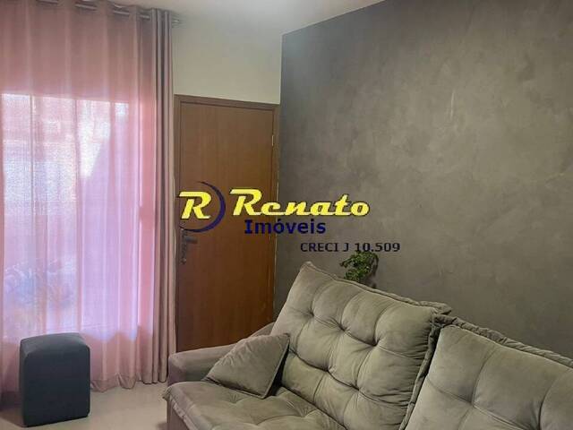 #6910 - Casa para Venda em Arapongas - PR - 3