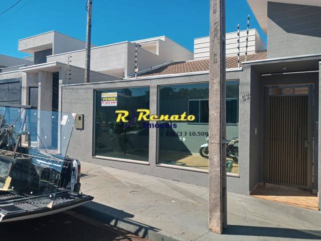 #6928 - Casa para Venda em Arapongas - PR - 2