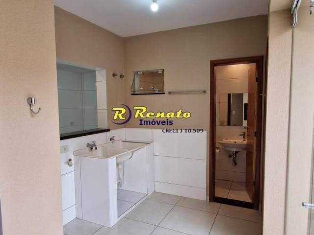 #6937 - Sobrado para Venda em Arapongas - PR - 2