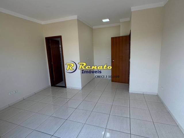 #6940 - Sobrado para Locação em Arapongas - PR - 2