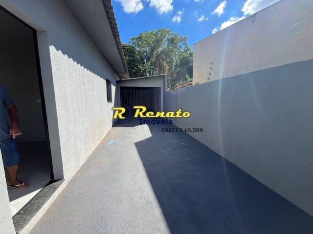 #6949 - Casa para Venda em Arapongas - PR - 3