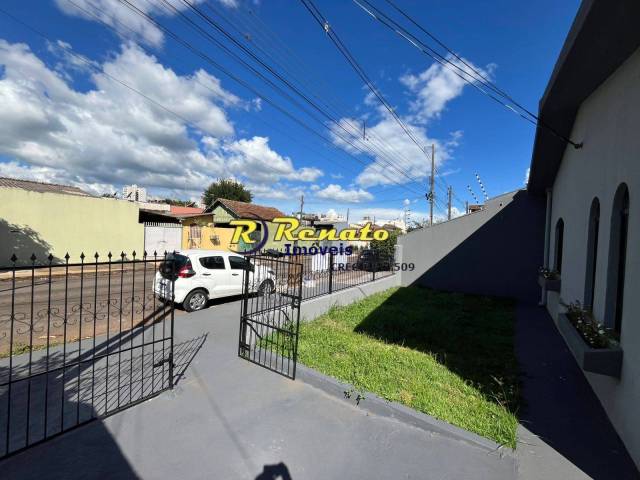 #6949 - Casa para Venda em Arapongas - PR - 2